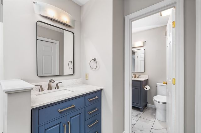 20 S 18th St, South Side, PA 15203