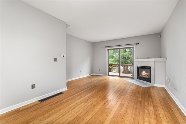 20 S 18th St, South Side, PA 15203