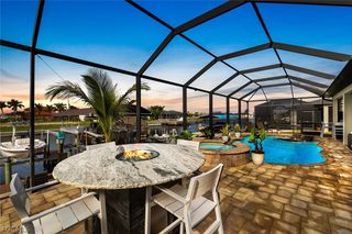 302 NW 32nd PL, Cape Coral, FL 33993