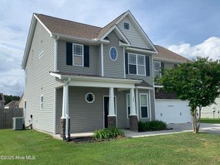 509 Louvre Lane, Jacksonville, NC 28546