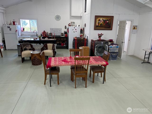 136 Eastlake Road, Oroville, WA 98844