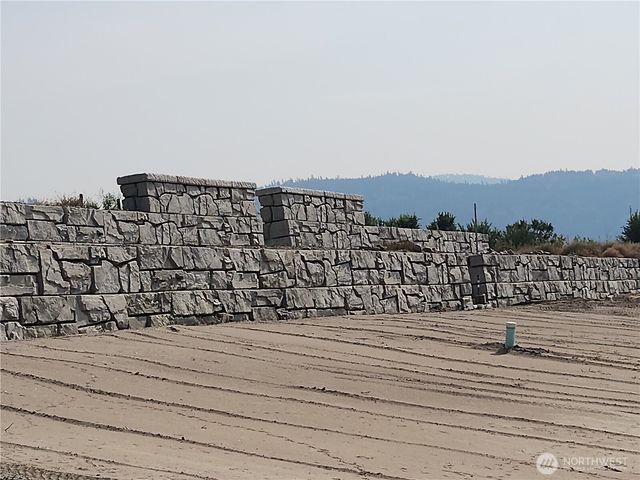 136 Eastlake Road, Oroville, WA 98844