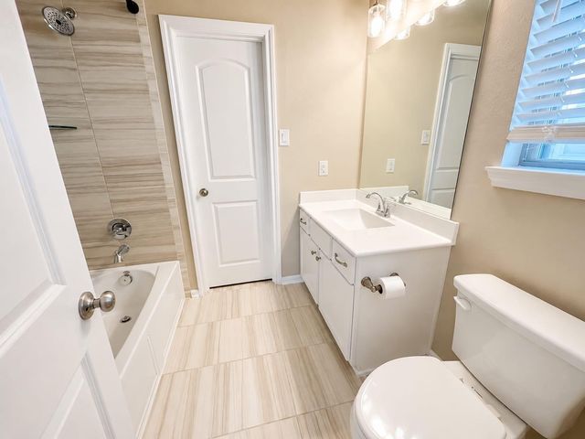 5255 Prairie Terrace Ln, Fulshear, TX 77441