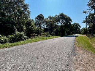 Summit Holmesville Rd, Mccomb, MS 39648