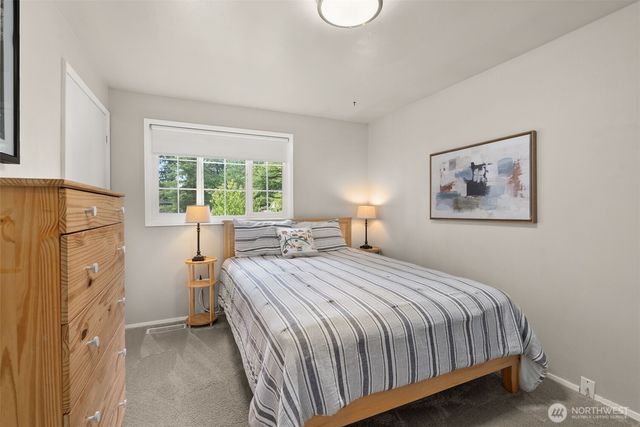2525 112th Avenue E, Edgewood, WA 98372