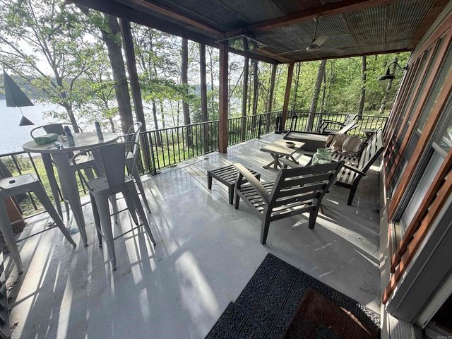 5 Lakeshore Drive, Higden, AR 72067