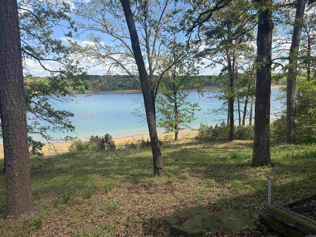 5 Lakeshore Drive, Higden, AR 72067