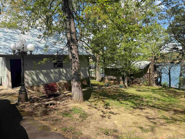 5 Lakeshore Drive, Higden, AR 72067