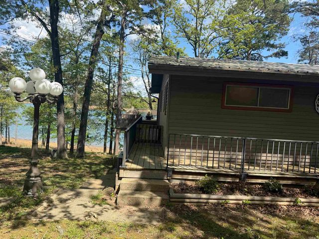 5 Lakeshore Drive, Higden, AR 72067