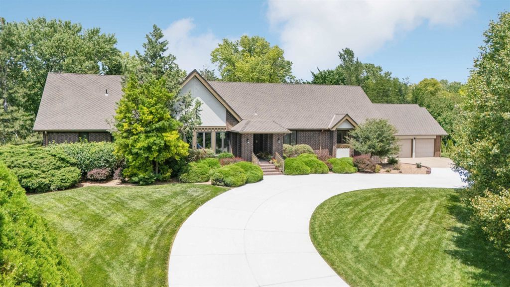 11 N Sandpiper St, Wichita, KS 67230