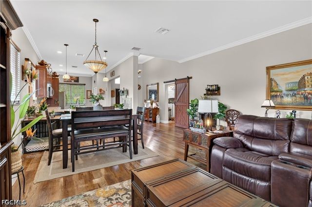 2522 Dora CT, Lehigh Acres, FL 33971