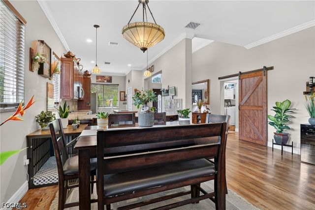 2522 Dora CT, Lehigh Acres, FL 33971