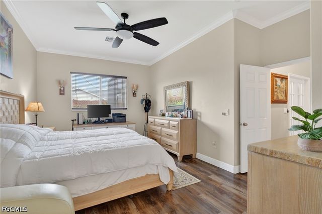 2522 Dora CT, Lehigh Acres, FL 33971