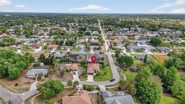 2522 Dora CT, Lehigh Acres, FL 33971