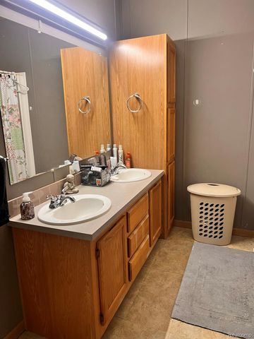 59 S Bassett Road, Elba Township, MI 48446