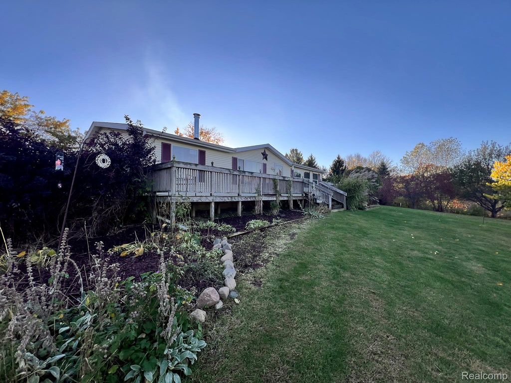 59 S Bassett Road, Elba Township, MI 48446