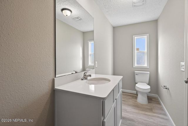 7640 SUNWOOD Drive, Jacksonville, FL 32256