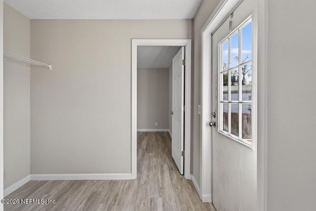 7640 SUNWOOD Drive, Jacksonville, FL 32256