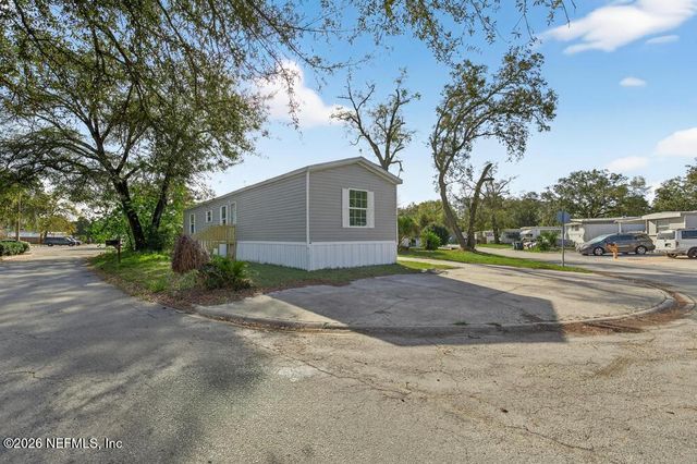 7640 SUNWOOD Drive, Jacksonville, FL 32256