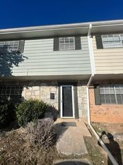 4701 Flat Shoals Road 48B, Union City, GA 30291