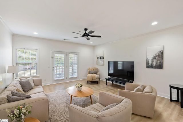 348 Easterlin Way, Greenville, SC 29607