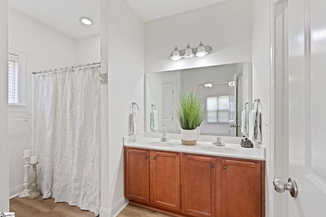 348 Easterlin Way, Greenville, SC 29607