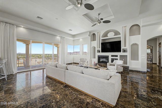 1823 E WINDROSE Drive, Phoenix, AZ 85022