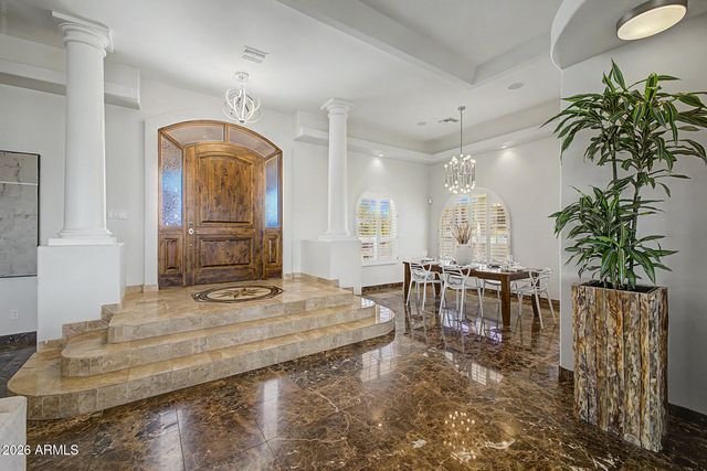 1823 E WINDROSE Drive, Phoenix, AZ 85022