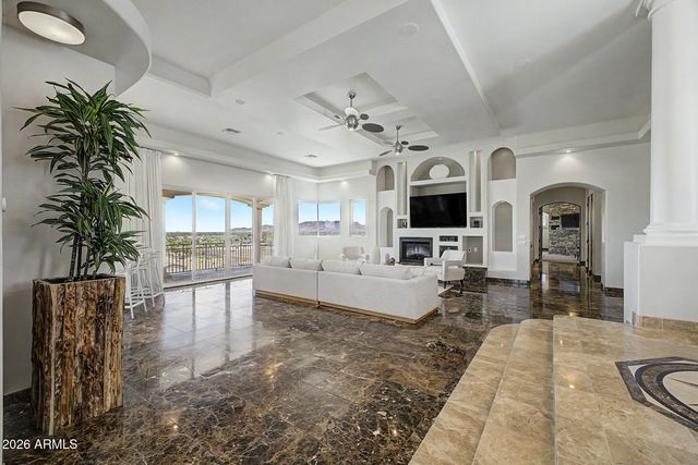 1823 E WINDROSE Drive, Phoenix, AZ 85022