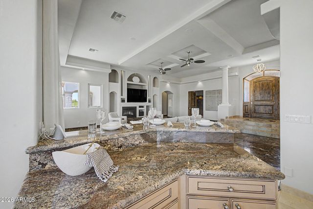 1823 E WINDROSE Drive, Phoenix, AZ 85022