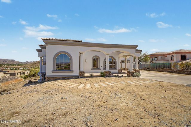1823 E WINDROSE Drive, Phoenix, AZ 85022
