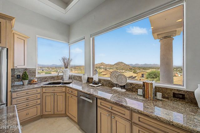 1823 E WINDROSE Drive, Phoenix, AZ 85022