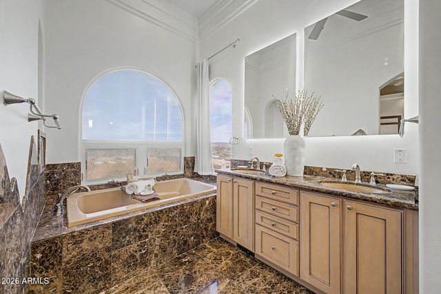 1823 E WINDROSE Drive, Phoenix, AZ 85022