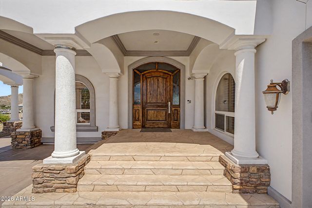 1823 E WINDROSE Drive, Phoenix, AZ 85022