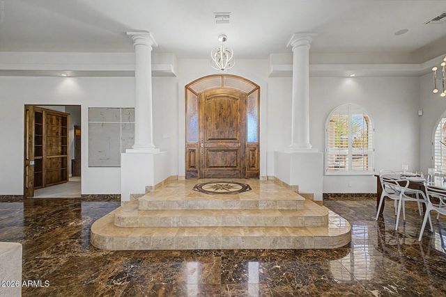 1823 E WINDROSE Drive, Phoenix, AZ 85022
