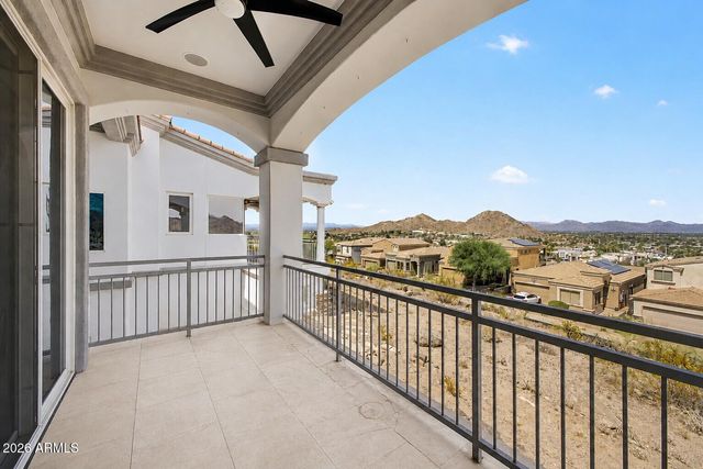 1823 E WINDROSE Drive, Phoenix, AZ 85022