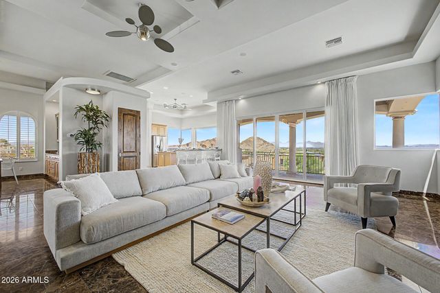 1823 E WINDROSE Drive, Phoenix, AZ 85022