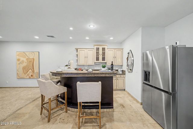 1823 E WINDROSE Drive, Phoenix, AZ 85022