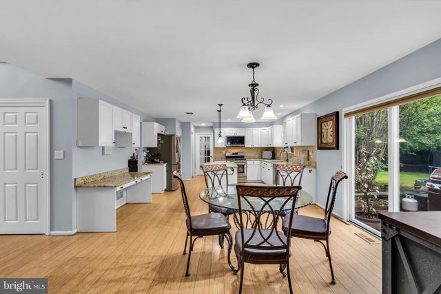 2 TANAGER LN, Robbinsville, NJ 08691