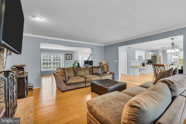 2 TANAGER LN, Robbinsville, NJ 08691