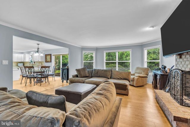 2 TANAGER LN, Robbinsville, NJ 08691