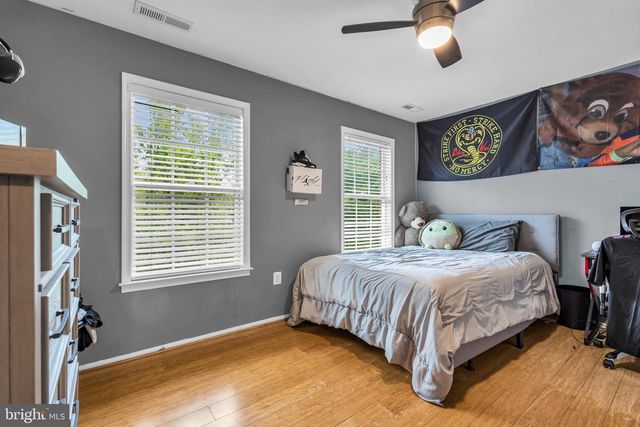 2 TANAGER LN, Robbinsville, NJ 08691