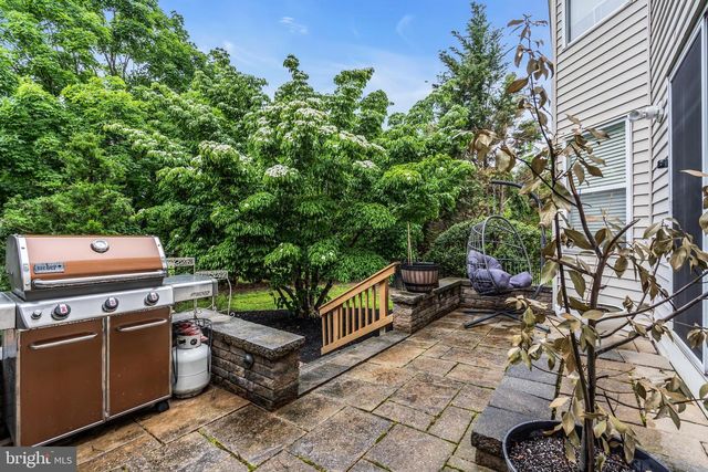 2 TANAGER LN, Robbinsville, NJ 08691