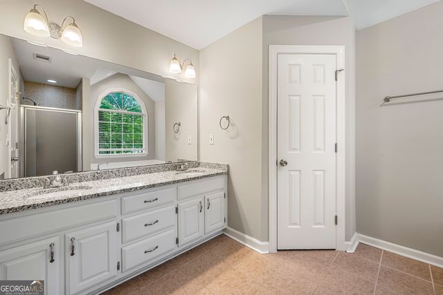 2312 Mahogany Glen Place, Lawrenceville, GA 30043