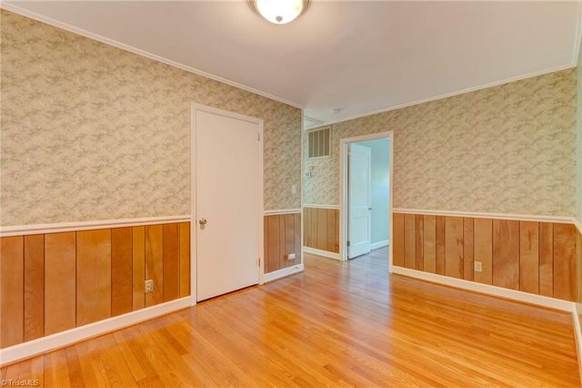 604 Ashland Drive, Greensboro, NC 27403