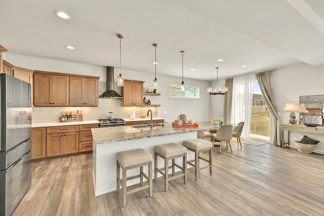 8829 S Shady Leaf LANE, Franklin, WI 53132