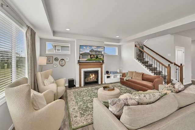 8829 S Shady Leaf LANE, Franklin, WI 53132