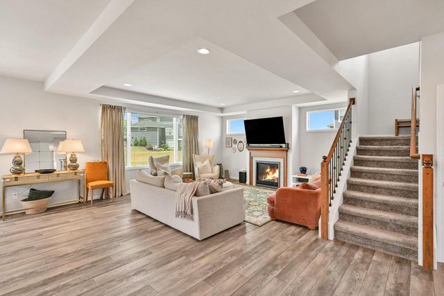 8829 S Shady Leaf LANE, Franklin, WI 53132