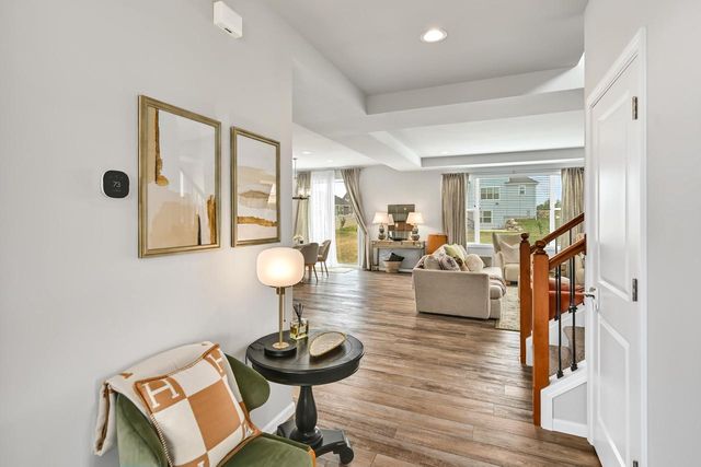 8829 S Shady Leaf LANE, Franklin, WI 53132