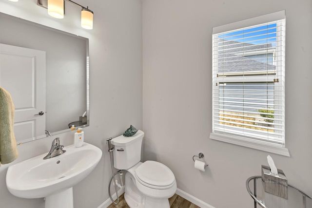 8829 S Shady Leaf LANE, Franklin, WI 53132